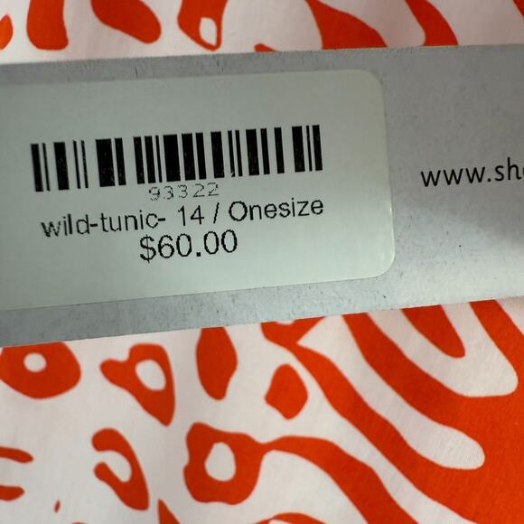 NWT North Shore Figwood Wild Tunic Top One Size White Orange Animal Print Dolman - Picture 7 of 9